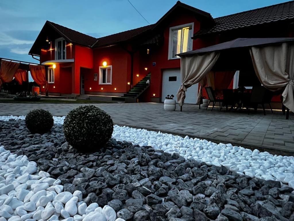 Luxury Apartment Megy Otočac Εξωτερικό φωτογραφία