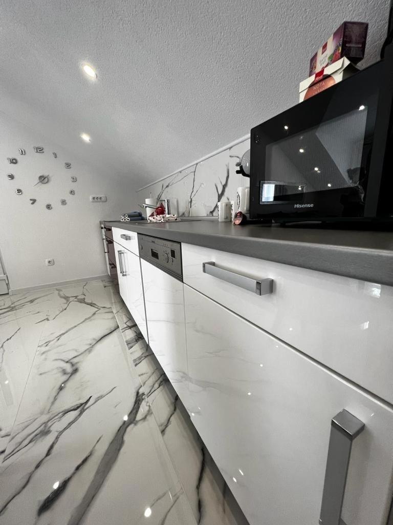 Luxury Apartment Megy Otočac Εξωτερικό φωτογραφία