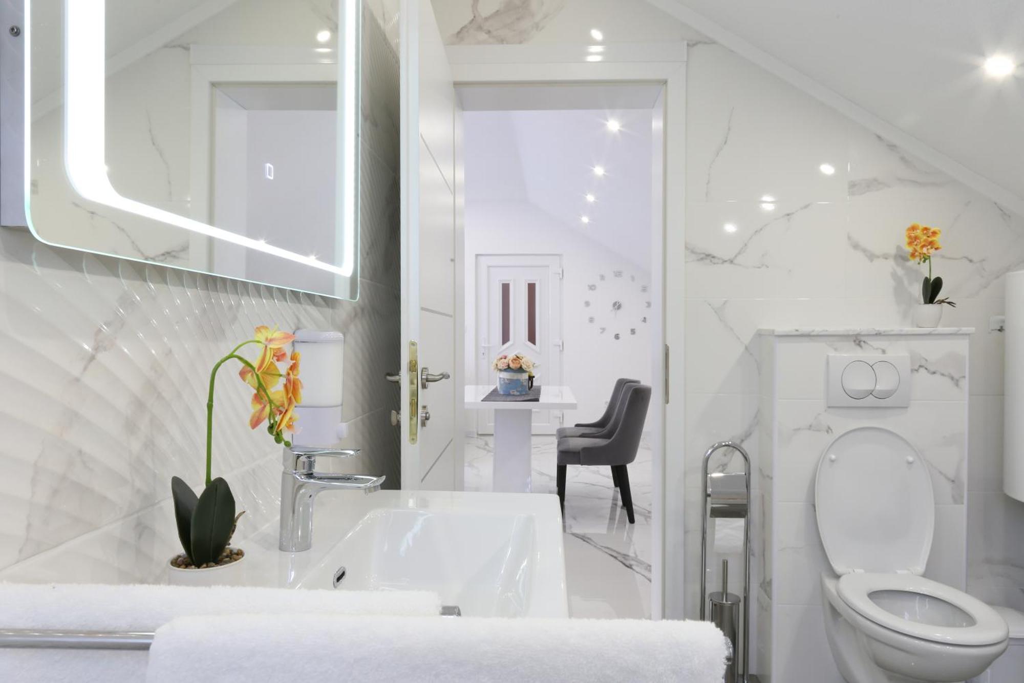 Luxury Apartment Megy Otočac Εξωτερικό φωτογραφία